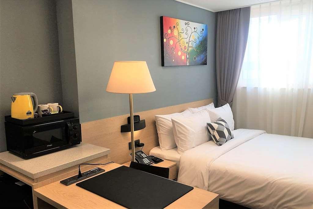 Days Hotel & Suites By Wyndham Incheon Airport Ruang foto